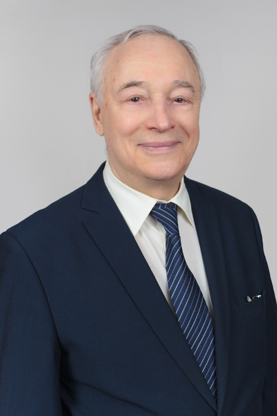 Асанов Юрий Михайлович.